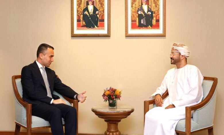 سلطنة عُمان والاتحاد الأوروبي يؤكدان ضرورة خفض التصعيد العسكري في المنطقة