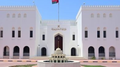 سلطنة عُمان تجدد دعوتها لوقف الحرب وإحلال السلام رغم الهجماتُ التي استهدفتها