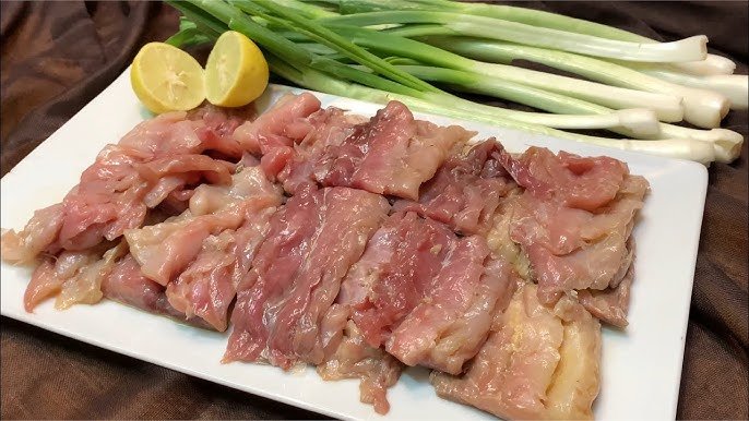 الفسيخ والرنجة في شم النسيم.. طقس مصري متوارث يختزل بهجة الربيع