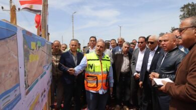 كامل الوزير ومحافظ شمال سيناء يتفقدان الطريق الدولي الساحلي ويتابعان أعمال التطوير الجارية