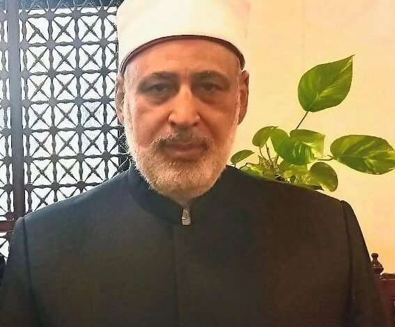 المهندس أيمن حافظ عفره يهنئ فضيلة الشيخ أيمن عبد الغني لتكليفه بتيسير أعمال وكيل الأزهر الشريف