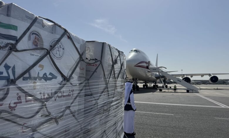 وكالة الإمارات للمساعدات الدولية تقود جسراً جوياً لدعم غزة عبر مطار العريش