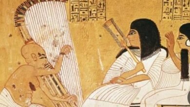 ​(الهارب) قيثارة السماء التي عزفت أولى الألحان من قلب مصر القديمة