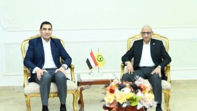 وزير الشباب والرياضة يلتقي محافظ شمال سيناء في العريش ويؤكد دعم الدولة لأبناء سيناء