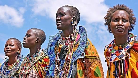 قبيلة الماساي حياتهم بين الرعي والطقوس التقليدية