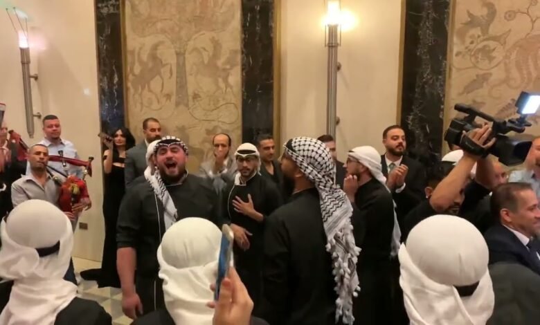 الزفة الفلسطينية.. طقس الفرح الذي يجمع التراث بالهوية في الأعراس الشعبية