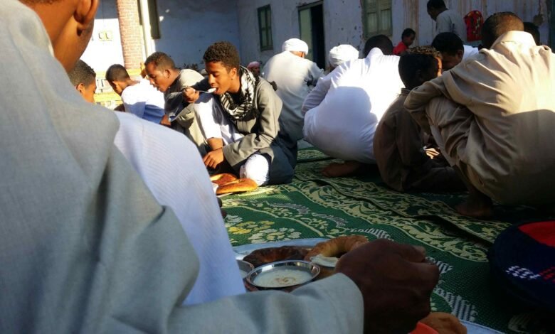 كيف يحافظ أبناء القبائل على صلة الرحم في الأعياد رغم تغيرات العصر؟