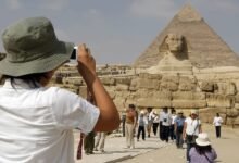 تحذير رسمي للأجانب في مصر: وقف التعاملات الحكومية لغير حاملي بطاقات الإقامة أو الإعفاء