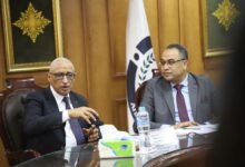 محافظ شمال سيناء يشارك في اجتماع مجلس جامعة العريش ويؤكد دعم التعاون لتحقيق التنمية المستدامة
