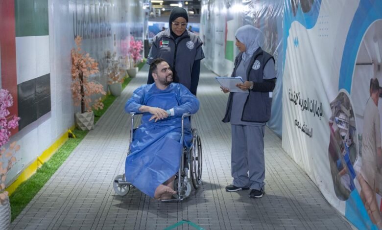 بدعم من وكالة الإمارات للمساعدات الدولية.. جراحة نوعية بالمستشفى الإماراتي العائم في العريش تنهي معاناة مريض فلسطيني
