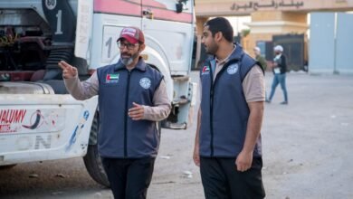 ضمن عملية “الفارس الشهم 3”.. 60 شاحنة مساعدات إماراتية تعبر إلى غزة محمّلة بـ740 طناً من الغذاء