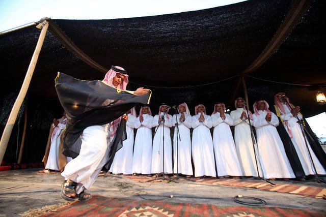 السامر الأردني.. ليالي تراثية تحولت إلى منصة للحكايات والشعر وتعزيز الروابط الاجتماعية