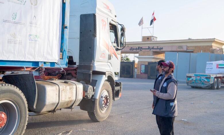 قوافل مساعدات إماراتية غزة